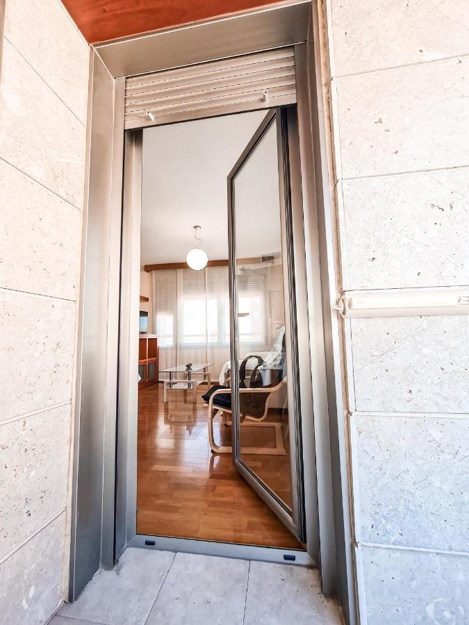 Apartamento Acogedor En Avenida Juan Carlos 1º Мурсия Екстериор снимка